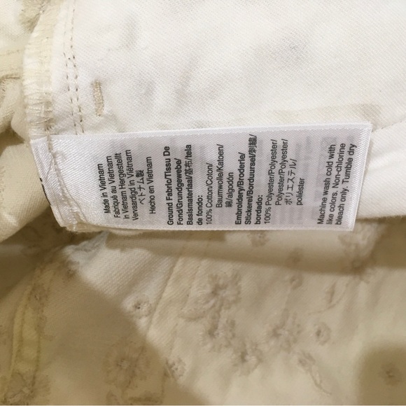 New J.CREW DENIM Size 28 Billie Demi Boot Cut Crop Jean Eyelet Cream - Picture 11 of 12